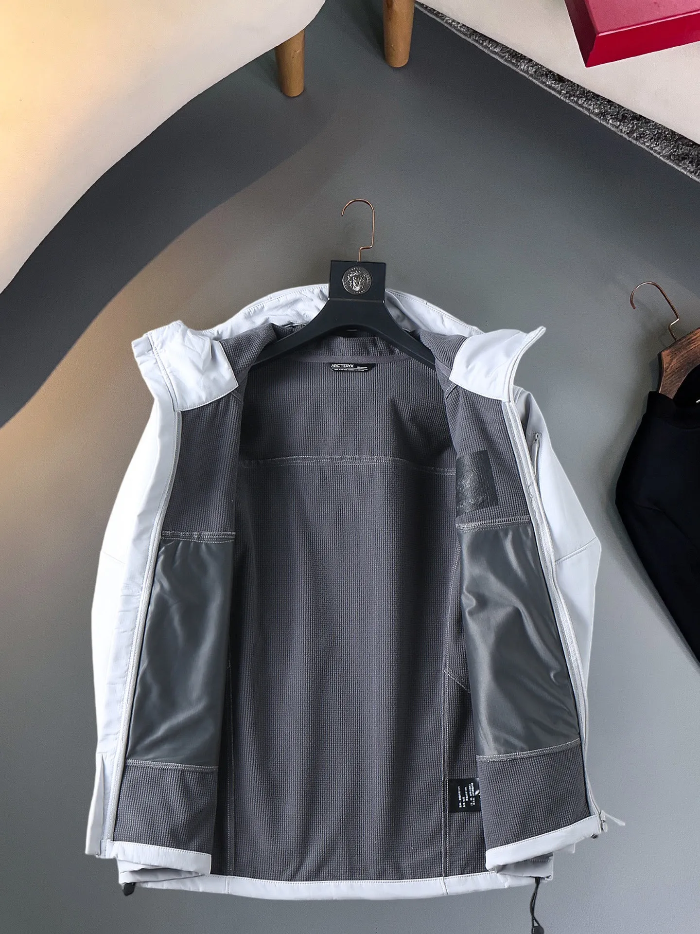Same Style， ， 2026 New Arrival ，Original Premium Breathable ， ， ， Quality。 ， Sizes：M～3XL